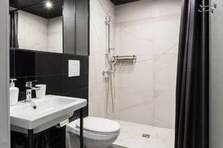 Отель Greenfeel Smolensk Смоленск Номер студия с 2 двуспальными кроватями-9