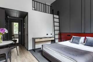 Отель Greenfeel Smolensk Смоленск Номер студия с 2 двуспальными кроватями-2