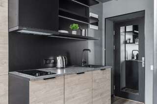 Отель Greenfeel Smolensk Смоленск Номер улучшенный с 1 двуспальной кроватью-4